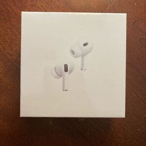 Apple AirPods Pro with MagSafe Charging Case